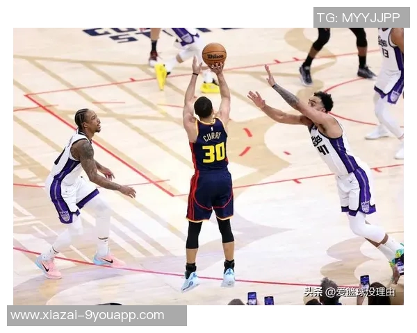 文班达成生涯300记三分球创NBA历史纪录成为2米13以上球员最快者